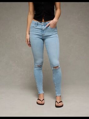 AE High Waisted Jegging Like New SIZE 6 SHORT